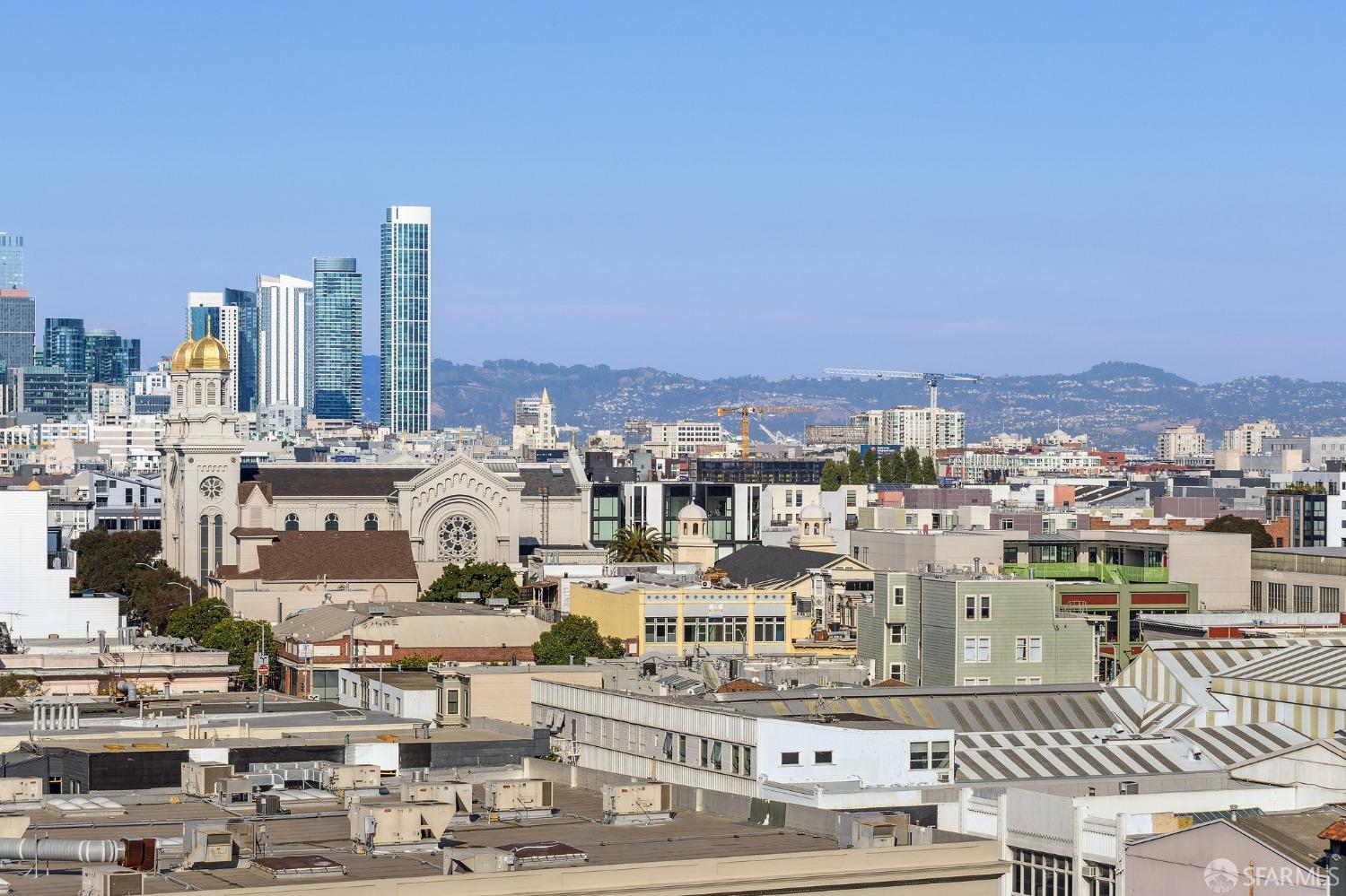 140 South Van Ness Ave #901