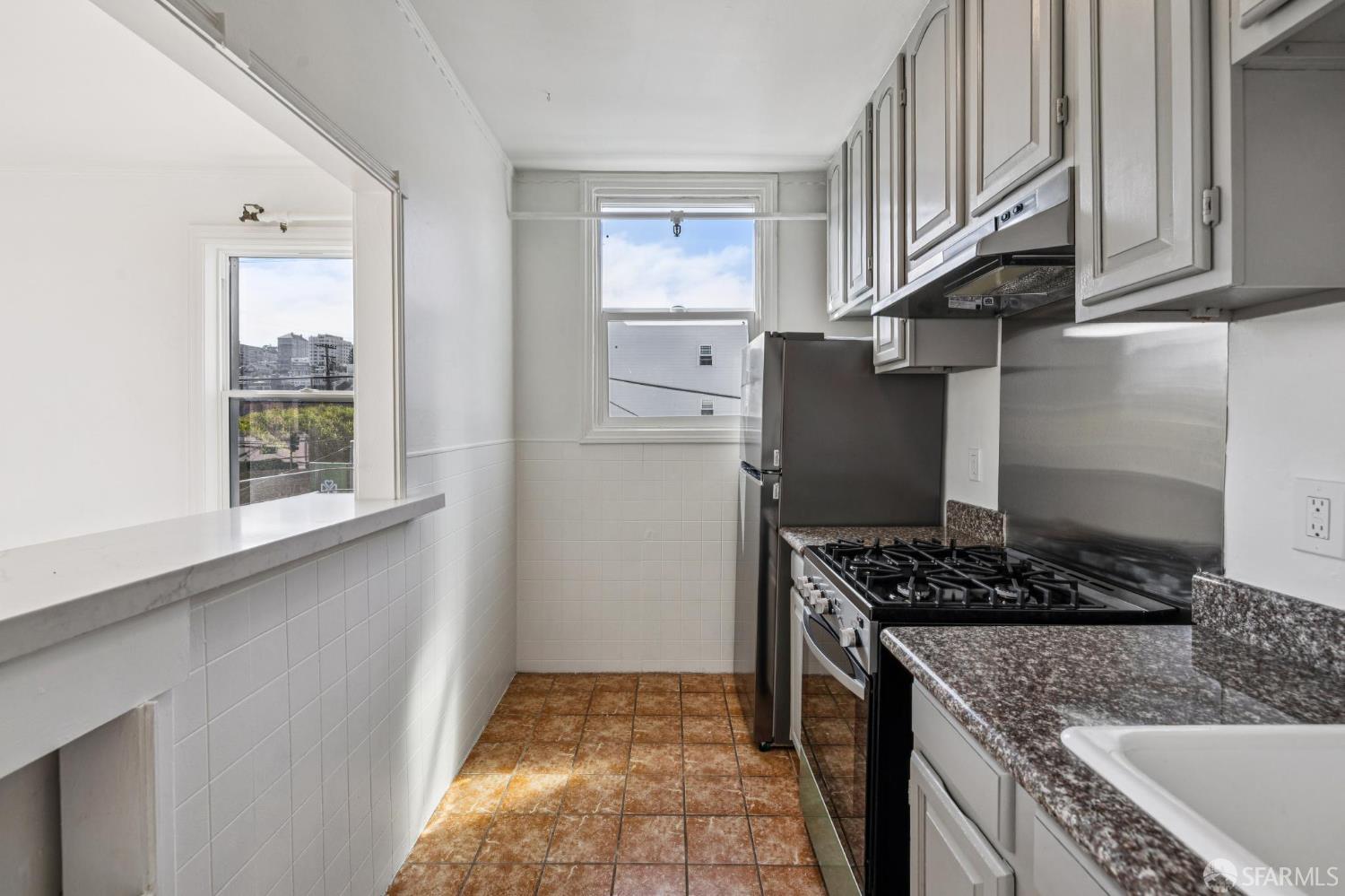 3235 Fillmore Street Unit: #4