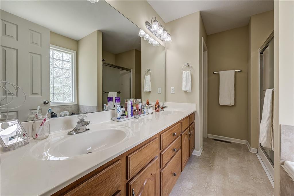 604 FAIRWAY Road