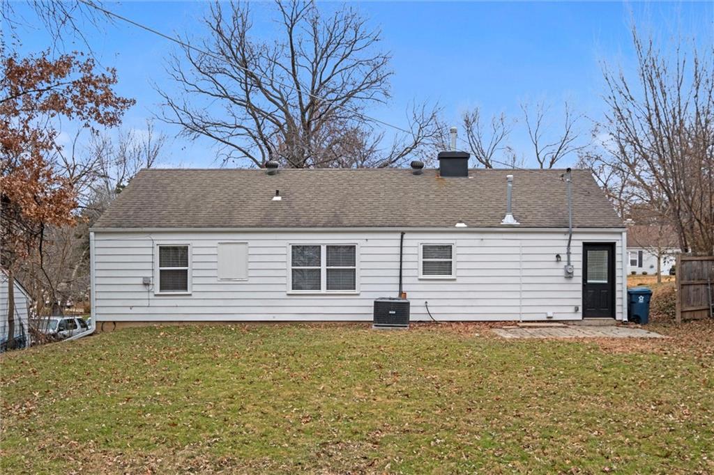 2801 W 76th Street