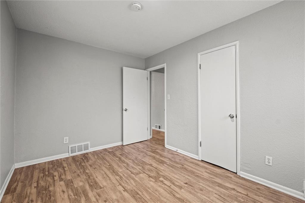2801 W 76th Street