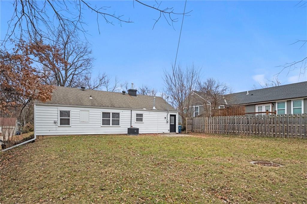 2801 W 76th Street