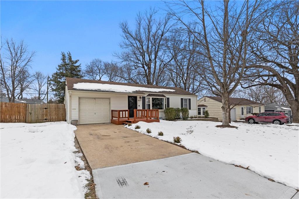 8507 W 69TH Street