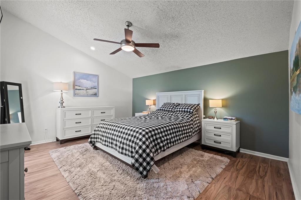 5342 NW Platte Road