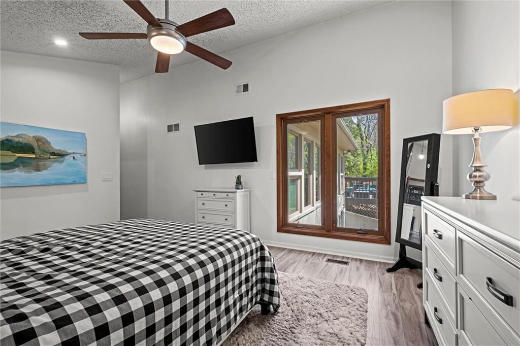 5342 NW Platte Road