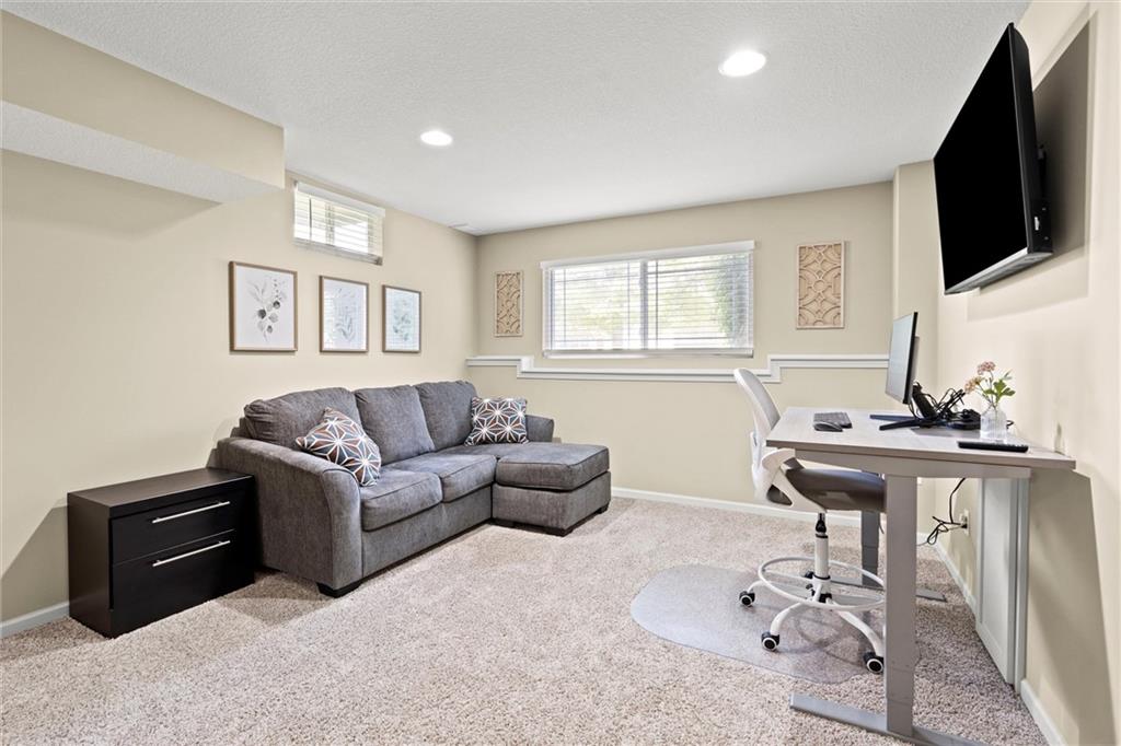 508 NW Village Drive