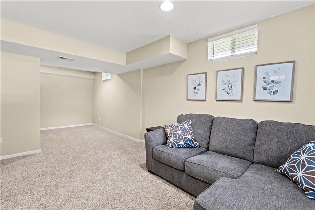508 NW Village Drive