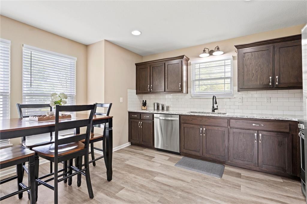 508 NW Village Drive