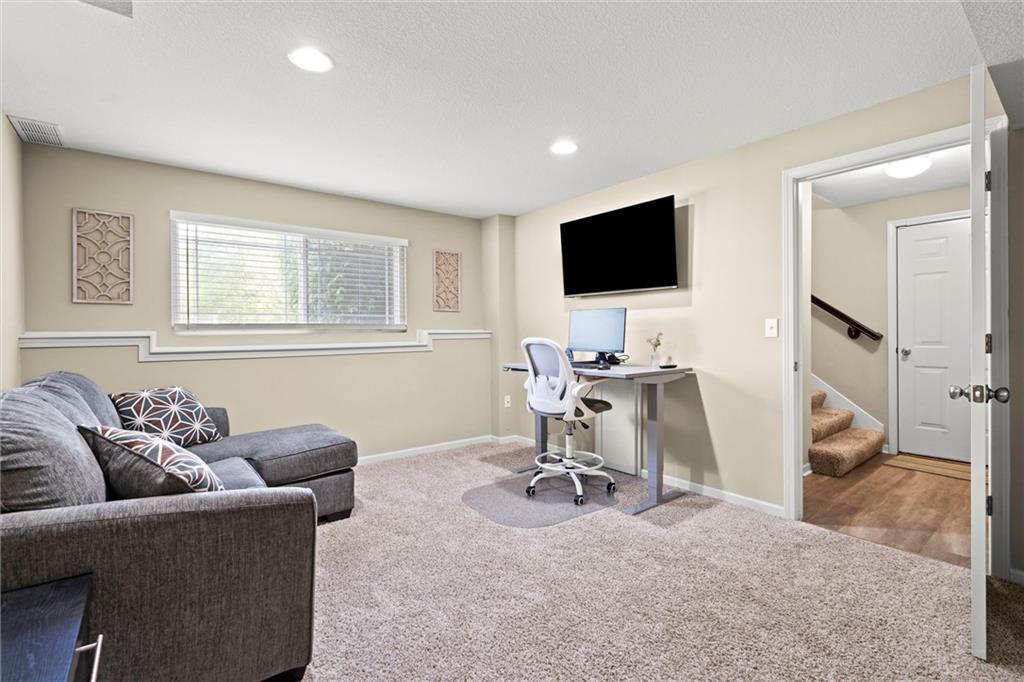 508 NW Village Drive