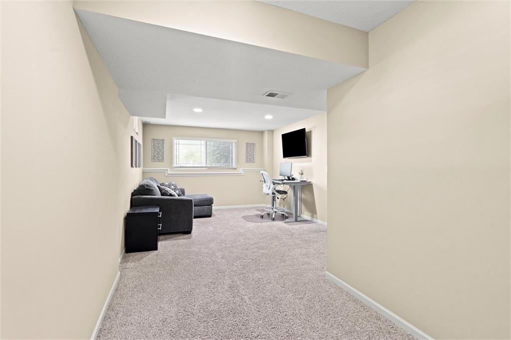 508 NW Village Drive