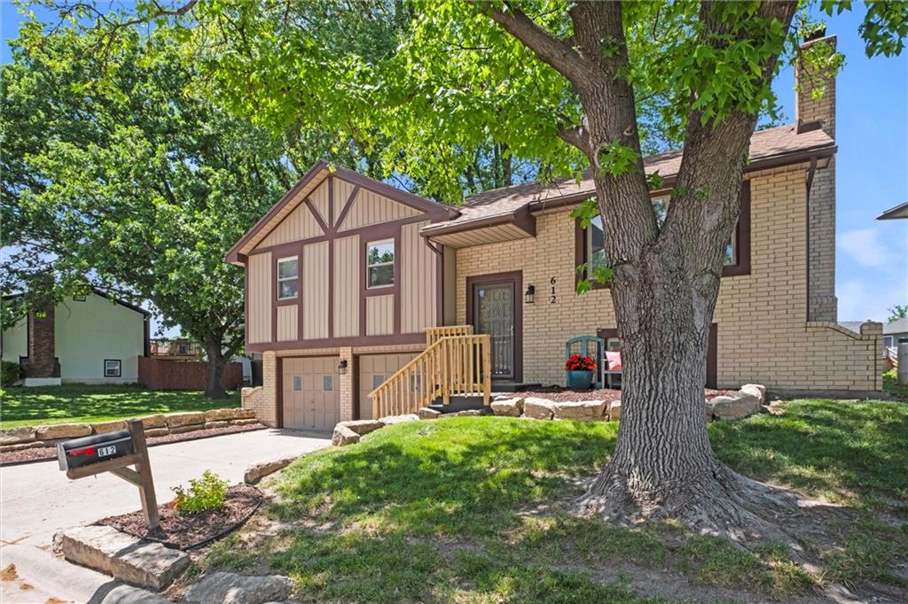 612 S 6th Street