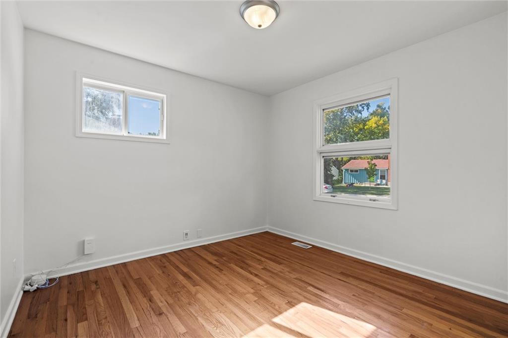 7101 Robinson Drive