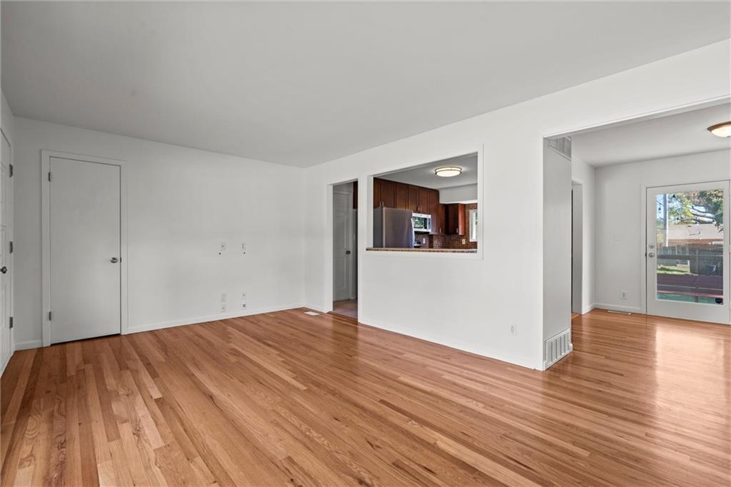 7101 Robinson Drive