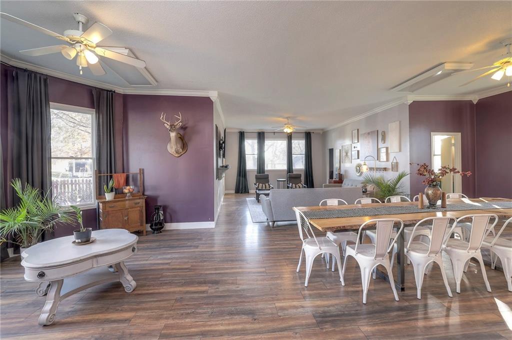 601 S INDEPENDENCE Street