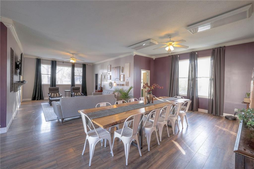 601 S INDEPENDENCE Street