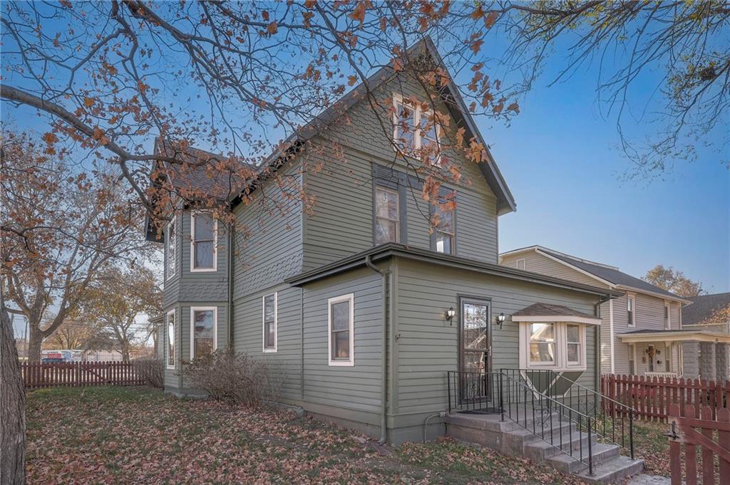 601 S INDEPENDENCE Street