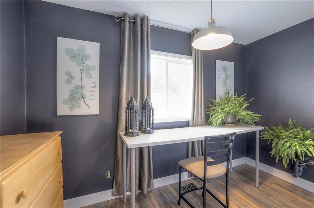 601 S INDEPENDENCE Street