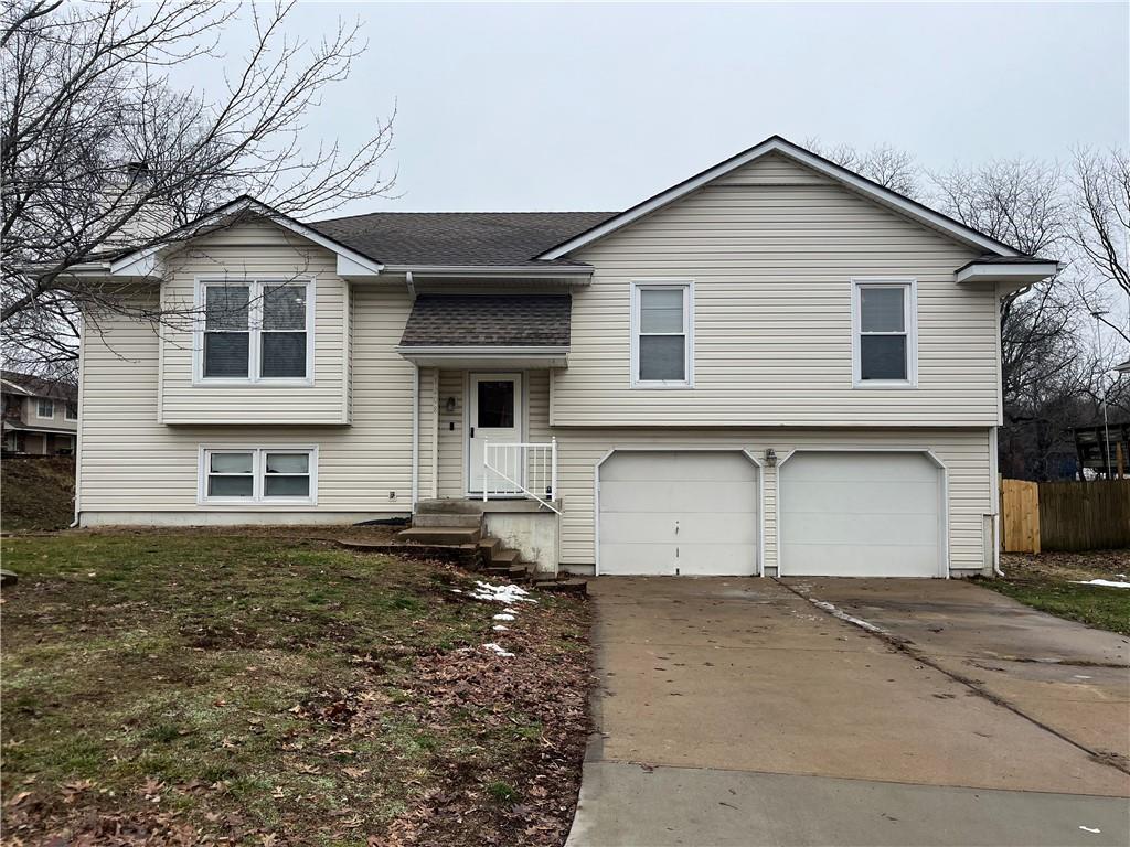 1208 NW Kingston Drive