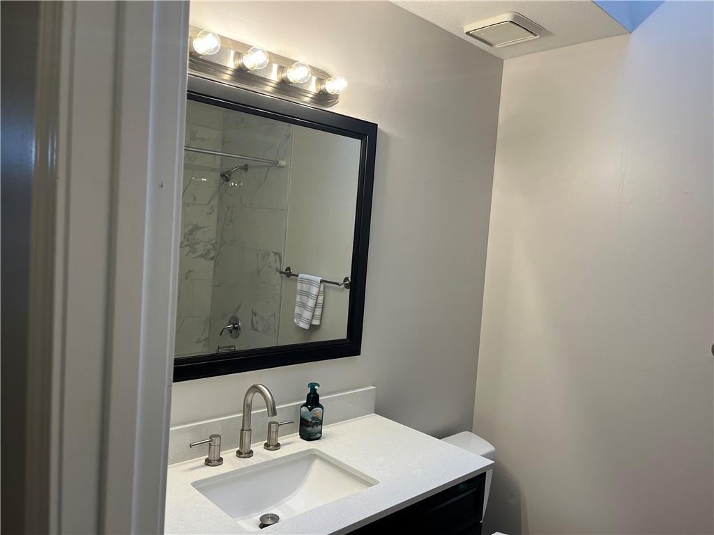 1208 NW Kingston Drive