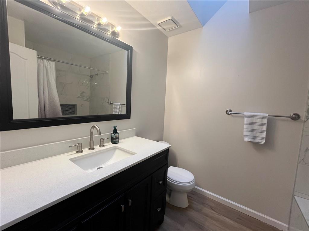 1208 NW Kingston Drive