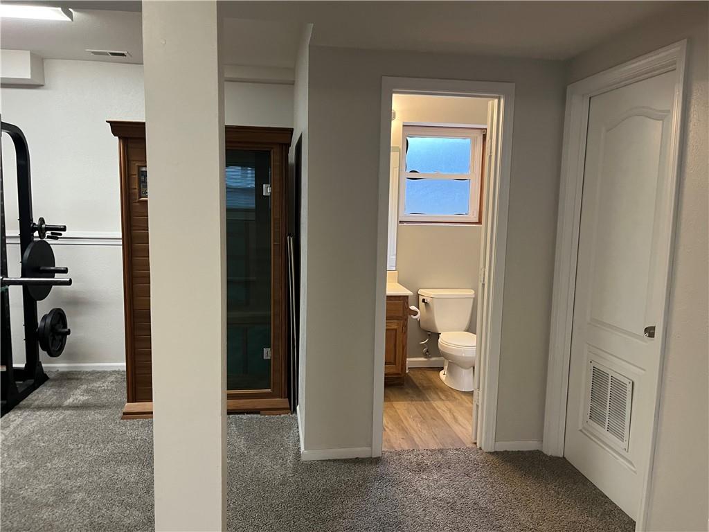 1208 NW Kingston Drive