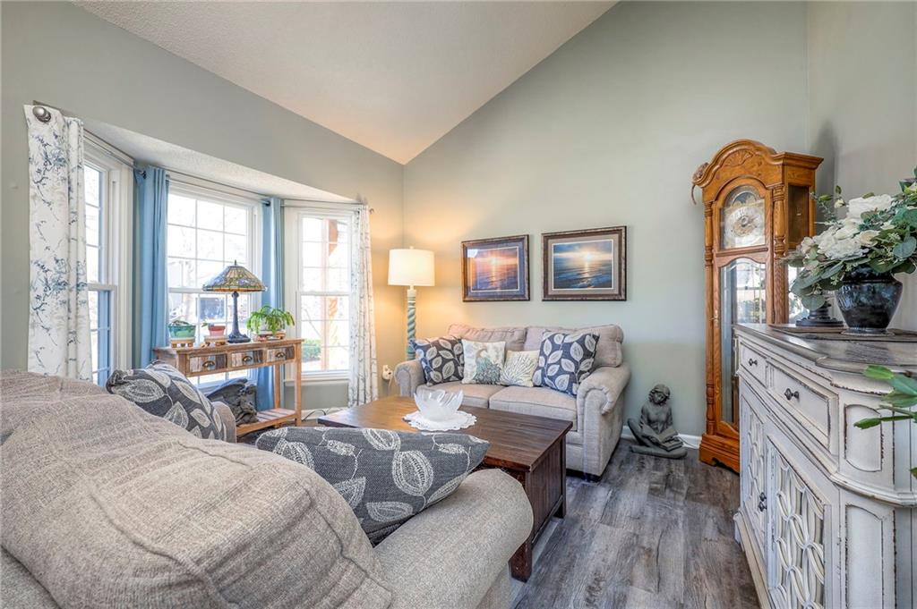 12500 S Cottonwood Drive