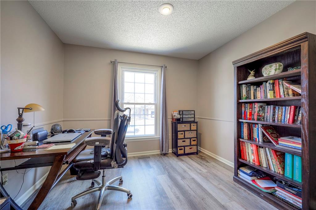 12500 S Cottonwood Drive