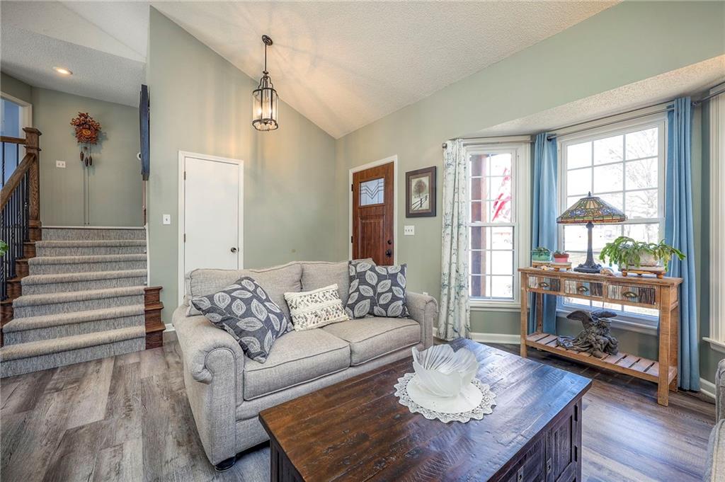 12500 S Cottonwood Drive