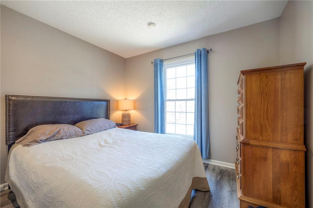 12500 S Cottonwood Drive