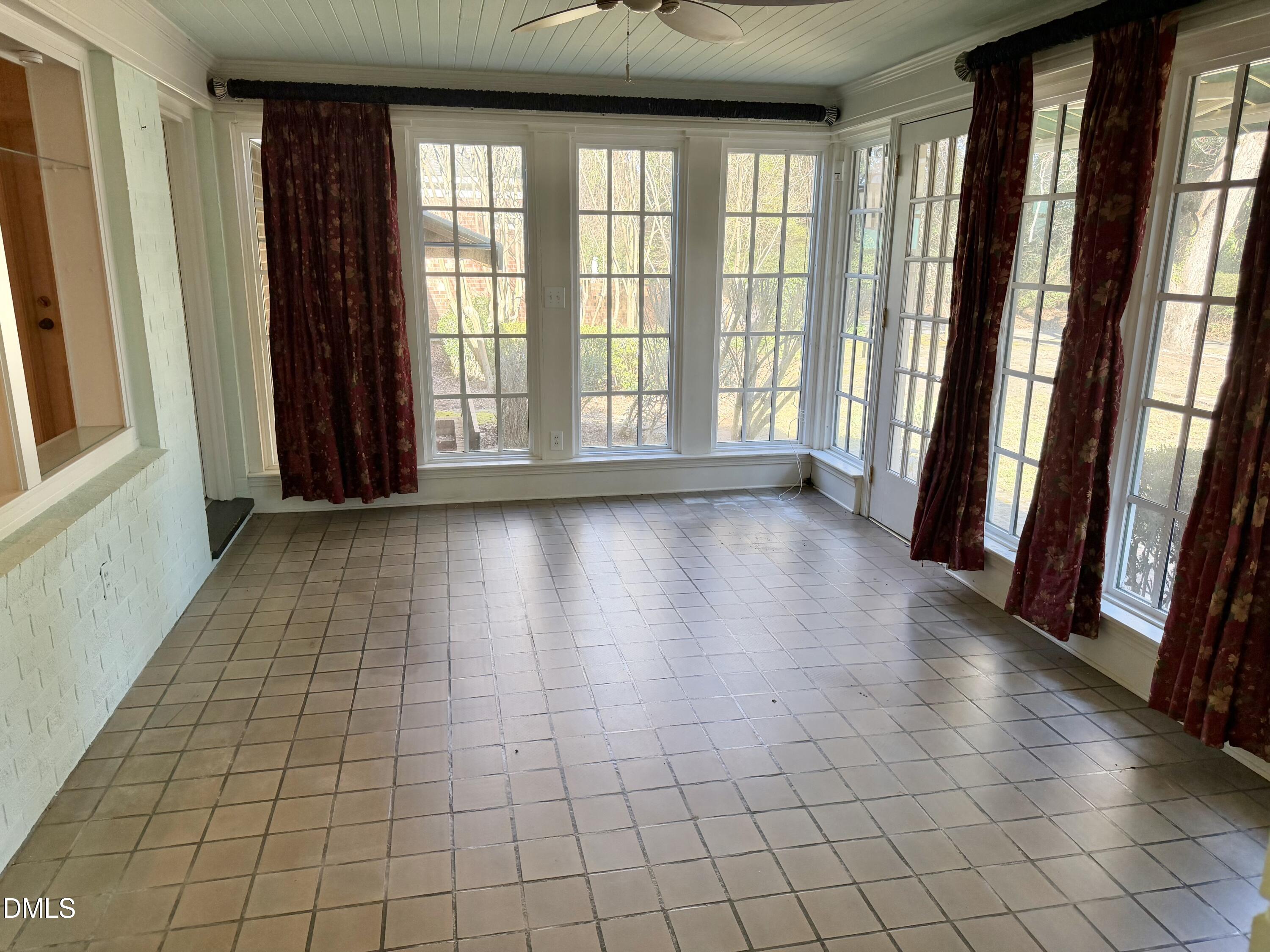 173 Park Circle