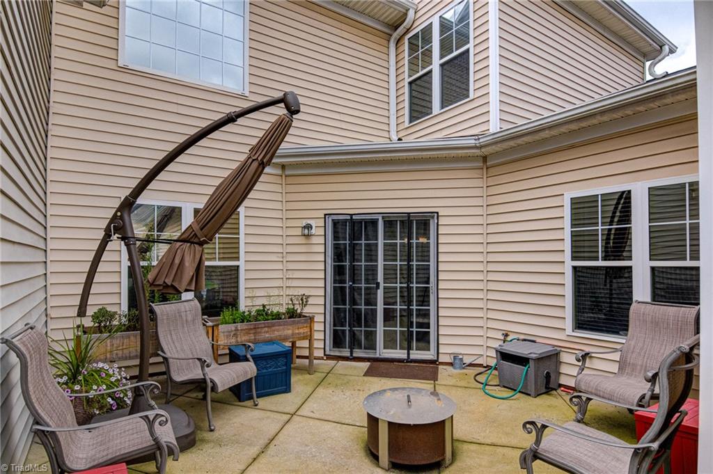 5823 Kenville Green Circle