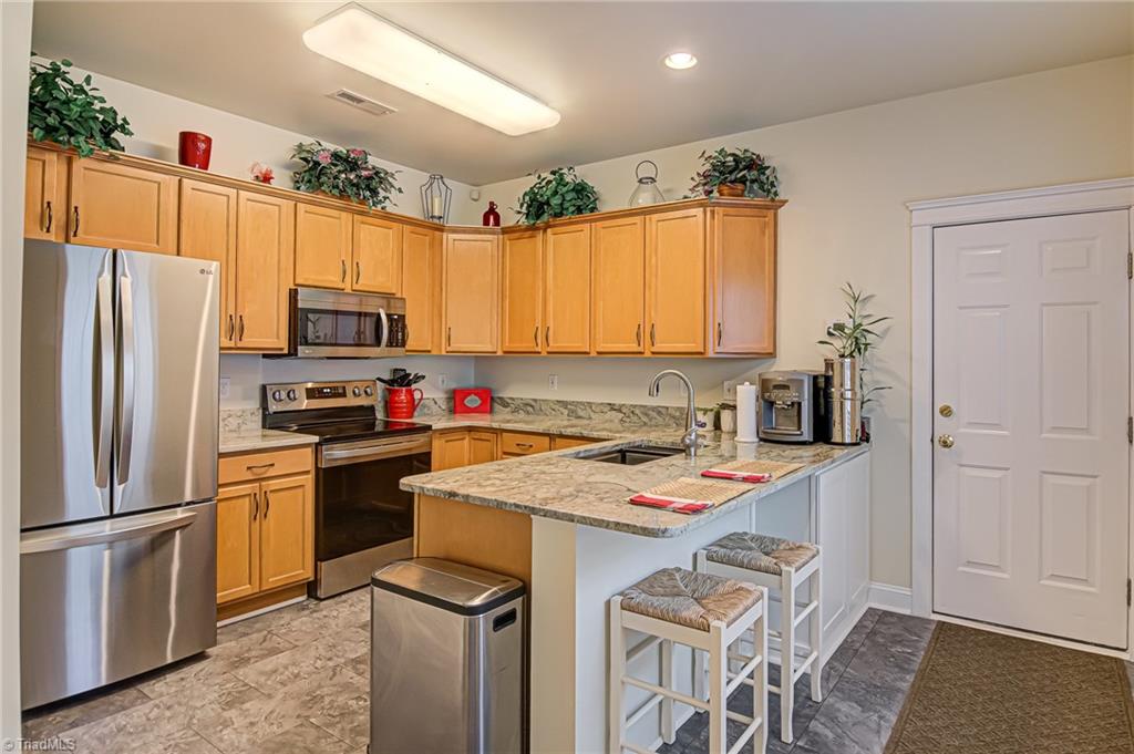 5823 Kenville Green Circle