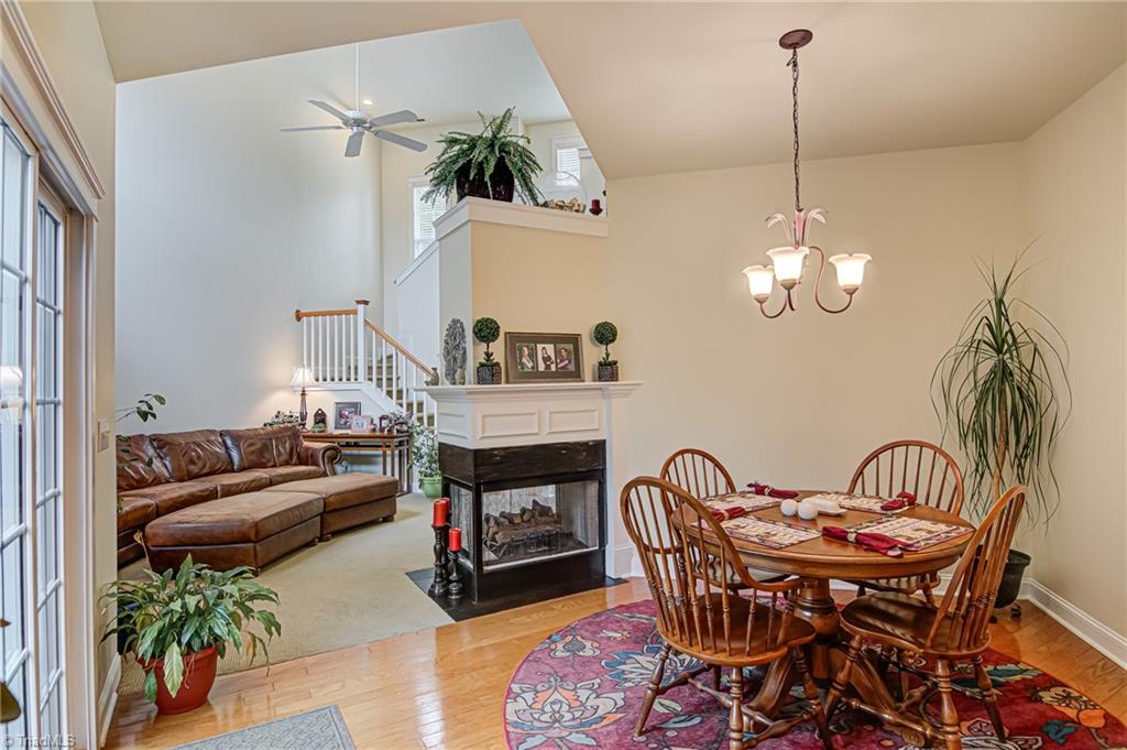 5823 Kenville Green Circle