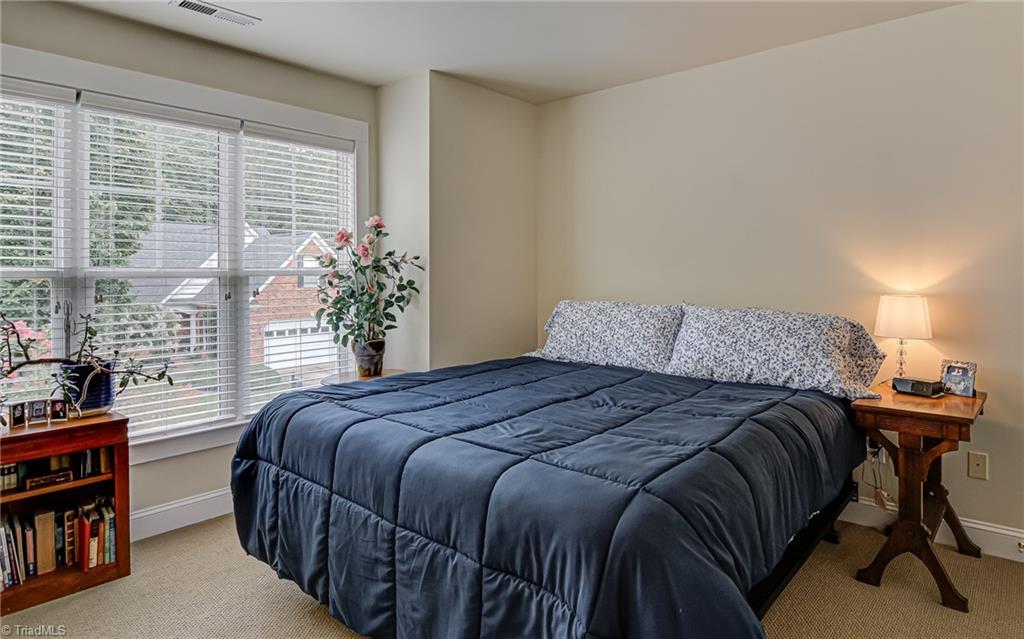 5823 Kenville Green Circle