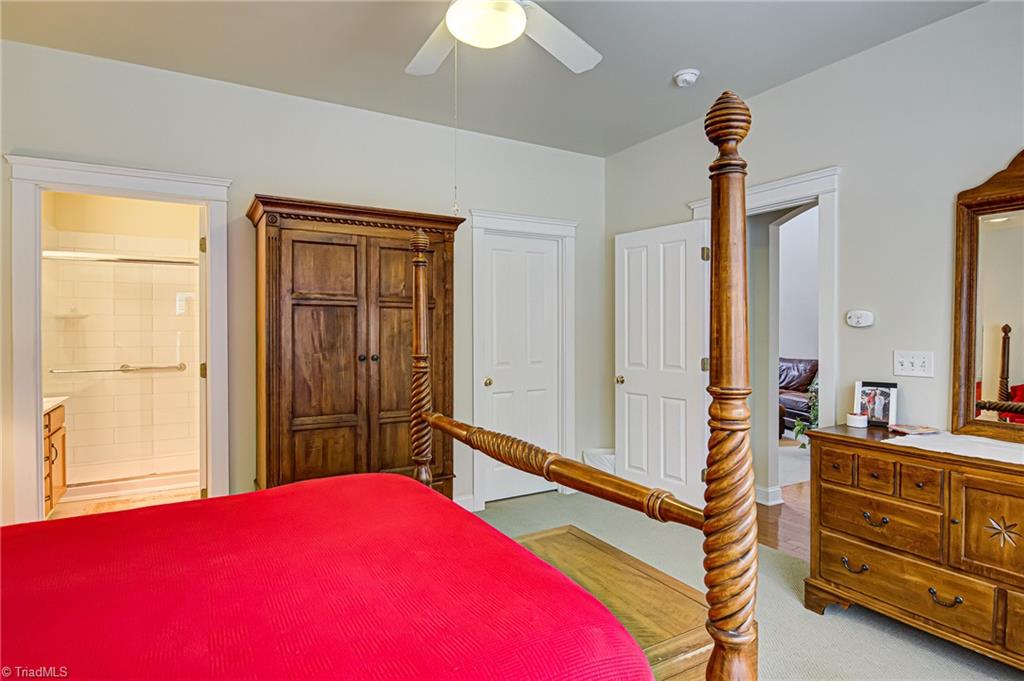 5823 Kenville Green Circle