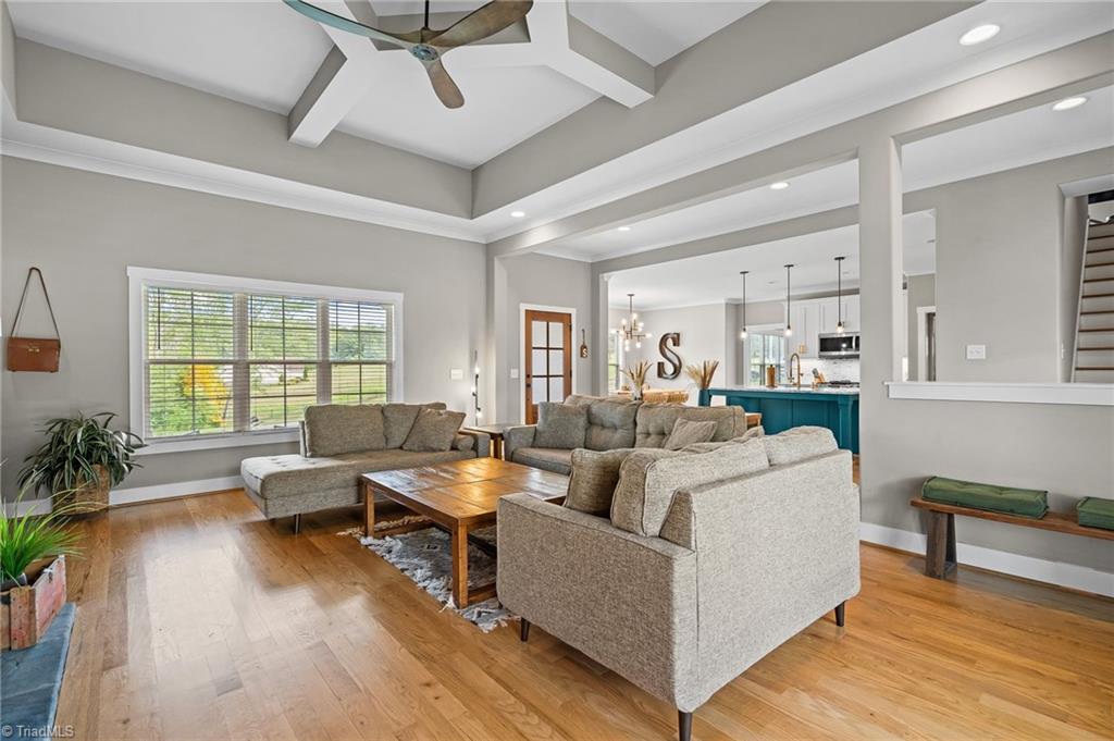 7501 Bentridge Forest Drive