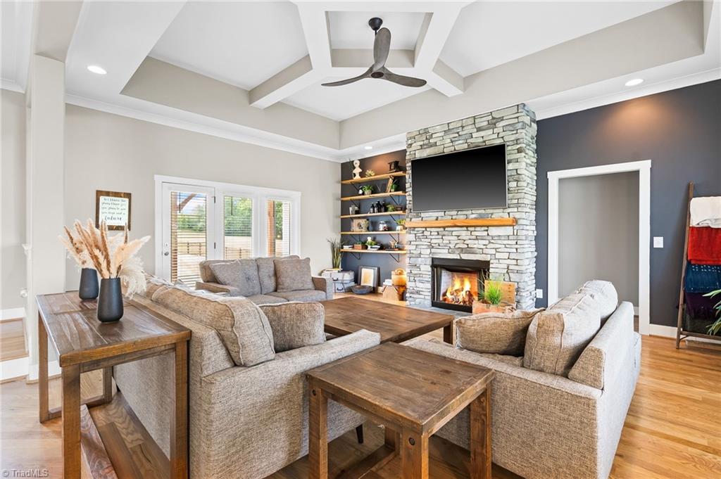 7501 Bentridge Forest Drive