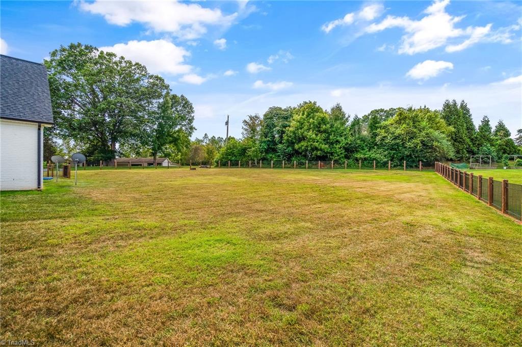 7501 Bentridge Forest Drive