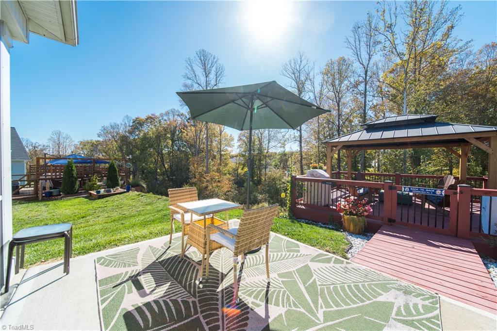 4234 Limestone Court