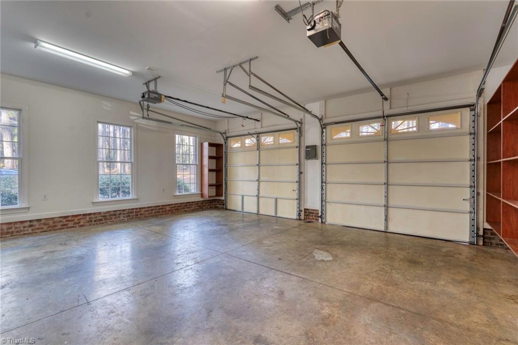 265 Nanzetta Way