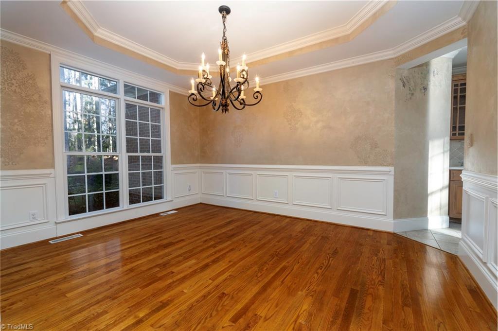 265 Nanzetta Way