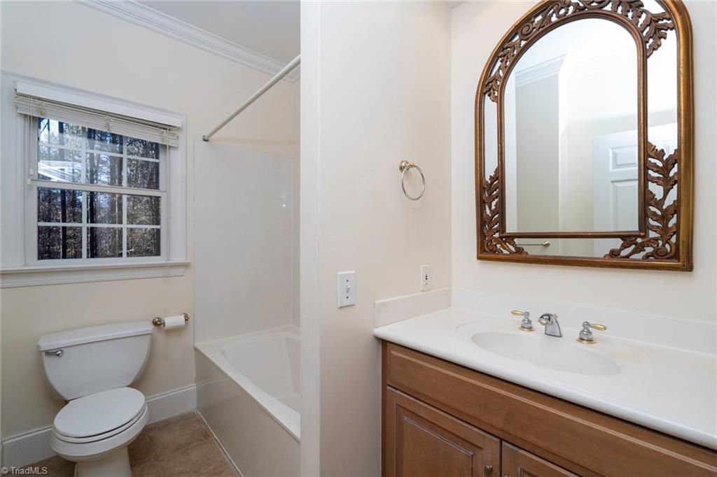 265 Nanzetta Way