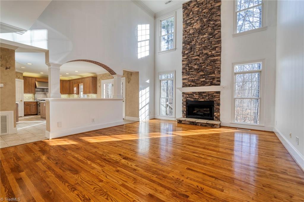 265 Nanzetta Way