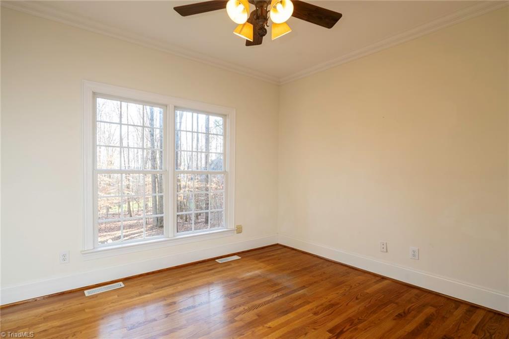 265 Nanzetta Way