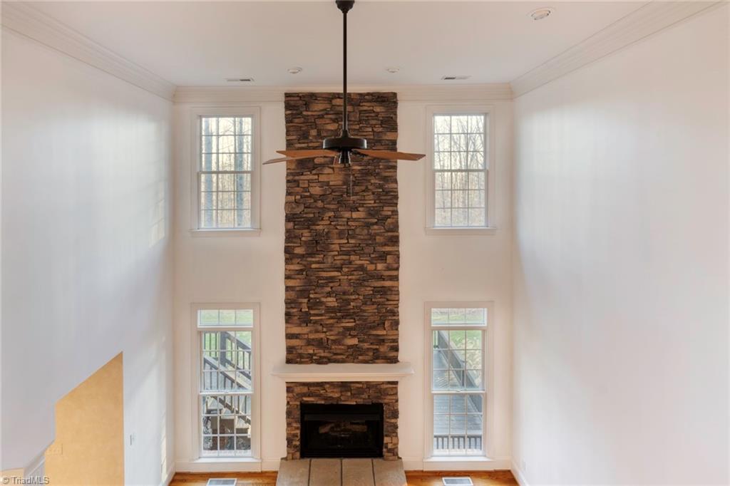 265 Nanzetta Way