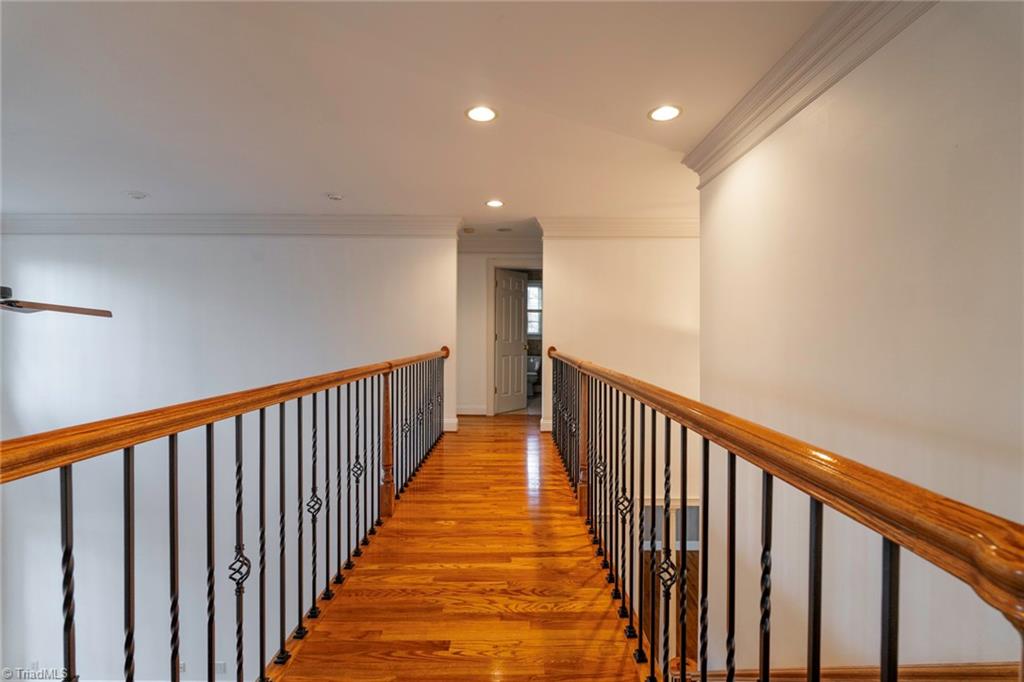 265 Nanzetta Way