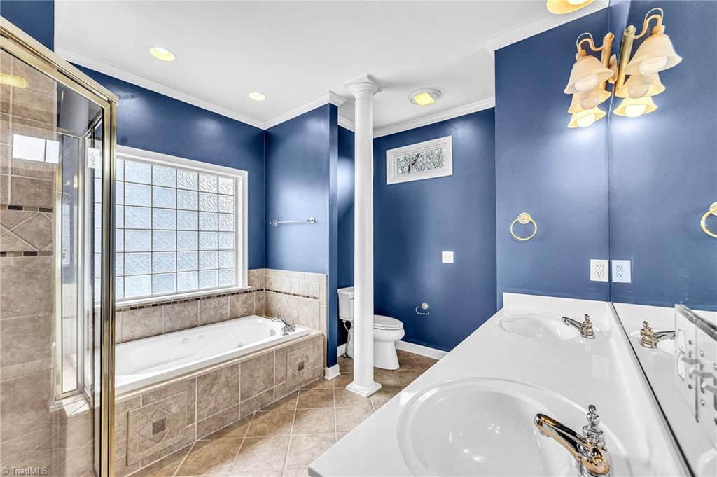 114 Scottsdale Drive