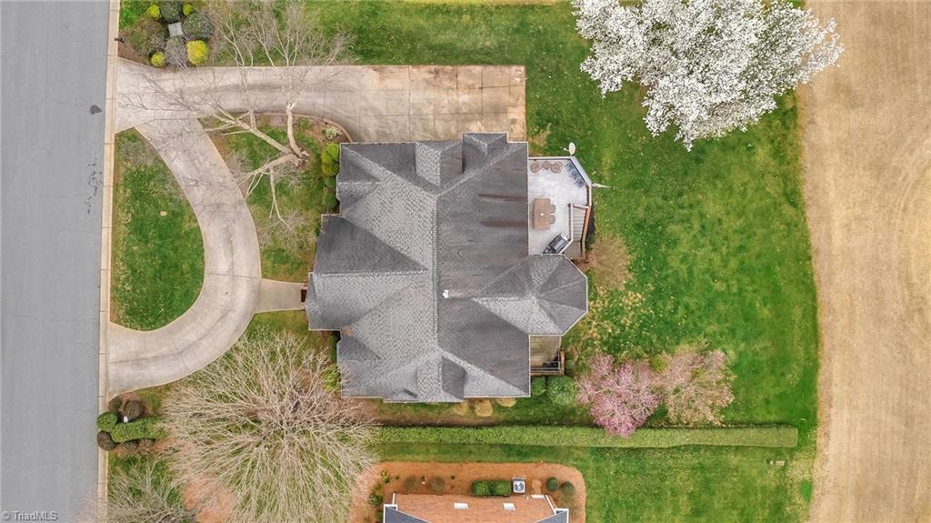 114 Scottsdale Drive