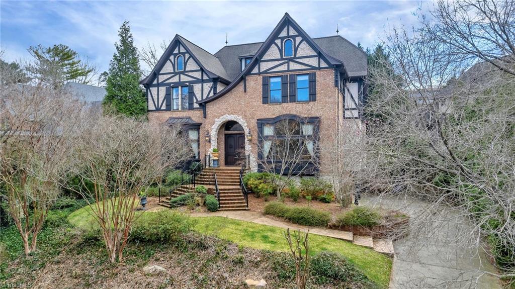 1968 Runnymede Road, Winston-Salem