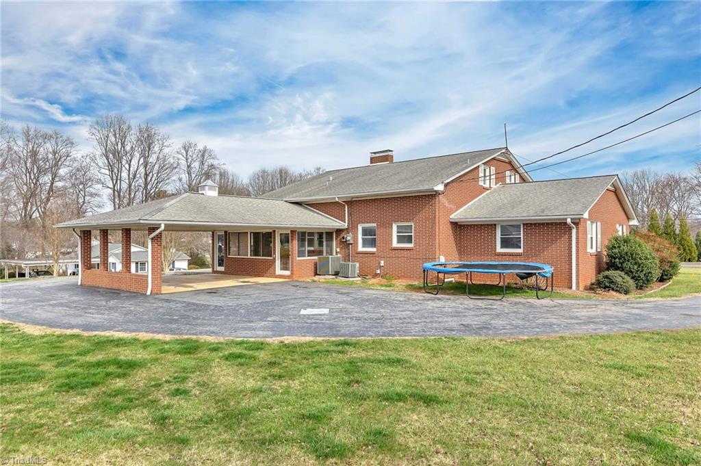 265 Mountain View Road